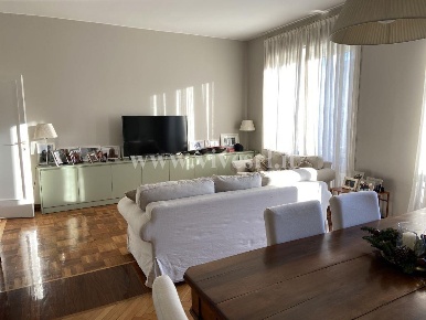 Foto Appartamento in Viale Bianca Maria, Milano Guastalla di 150 m²