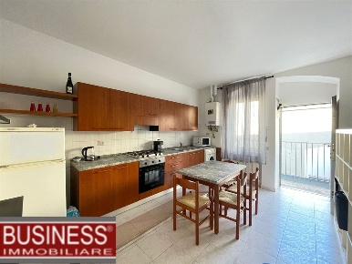 Foto Appartamento in via cerano, Milano Solari di 45 m² con 2 locali