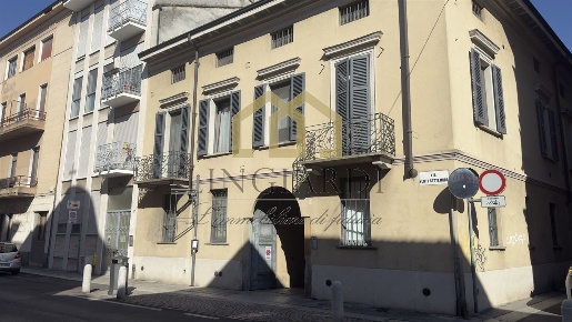 Foto Ufficio in Via XX Settembre, Lodi Centro Storico di 50 m² con 1 locali