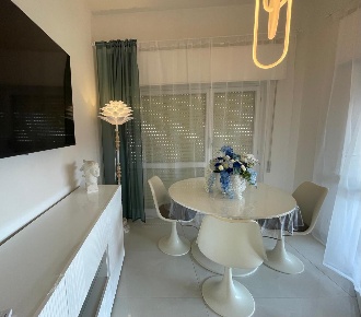 Foto Appartamento a Carrara Marina di Carrara di 51 m² con 5 locali