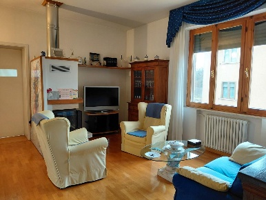 Foto Villa unifamiliare a Colle di Val d'Elsa Colle Bassa, Via Gramsci