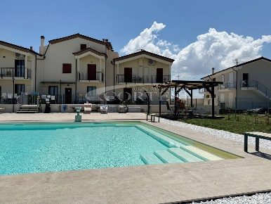Foto Appartamento a Terre Roveresche di 90 m² con 3 locali in vendita