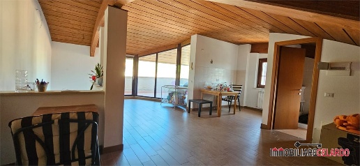 Foto Appartamento a Colle di Val d'Elsa Abbadia, Campolungo di 110 m²