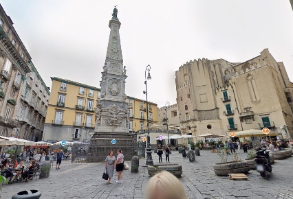 Foto Appartamento in Via Nilo, Napoli Centro Storico di 45 m² con 2 locali