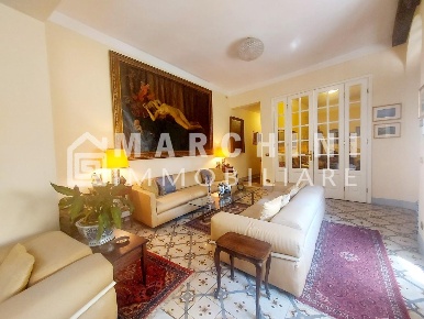 Foto Appartamento a Lucca Piazza Anfiteatro - Torre Guinigi di 138 m²