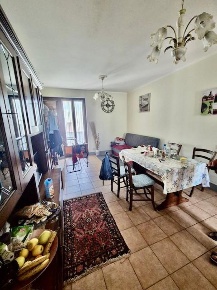Foto Appartamento a Sovicille Rosia di 74 m² con 4 locali in vendita