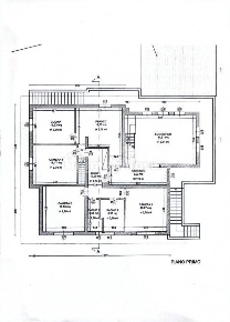 Foto Villa unifamiliare a Pisa San Marco di 413 m² con 10 locali in vendita