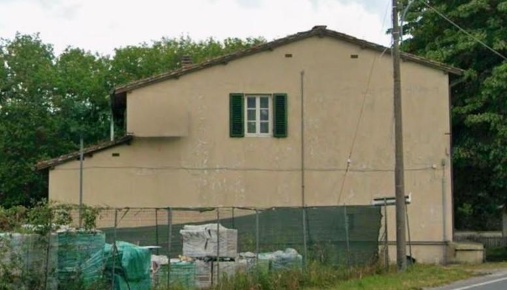 Foto Locale commerciale a Capannori Verciano - Guamo di 128 m² con 3 locali