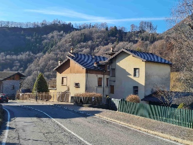 Foto Appartamento a Serina di 100 m² con 3 locali in vendita