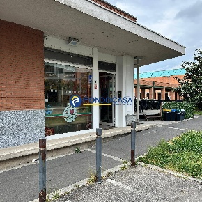 Foto Attività commerciale in VIA DON GIUSEPPE DOSSETTI 7, Paderno Dugnano