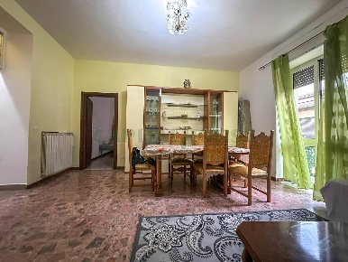 Foto Appartamento in Via circumvallazione, San Prisco di 82 m² con 2 locali