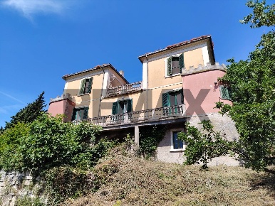 Foto Villa unifamiliare in Via Apulo Sannitica 74, Riccia Centro di 450 m²