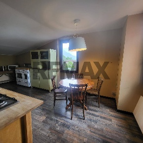 Foto Appartamento in vicolo lealtà 6, Porlezza Centro di 98 m² con 3 locali