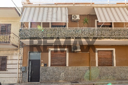 Foto Appartamento in VIA PAOLO MOTTA 2, Priolo Gargallo di 156 m²