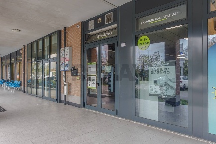 Foto Attività commerciale in Via Ferruccio Ferrari 2/f, Reggio nell'Emilia