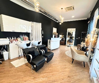 Foto Attività commerciale in Corso Italia, Mondovì Altipiano di 45 m²