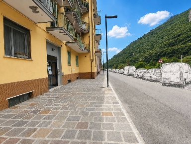 Foto Appartamento in Via Dante, Finale Ligure Centro di 80 m² con 4 locali