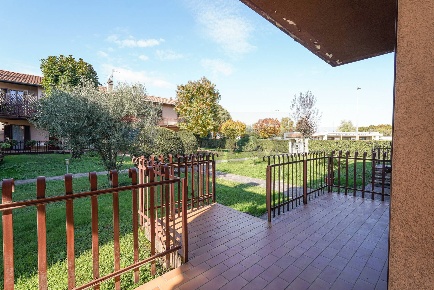 Foto Appartamento in Via Dante Alighieri 17, Boltiere di 103 m² in vendita