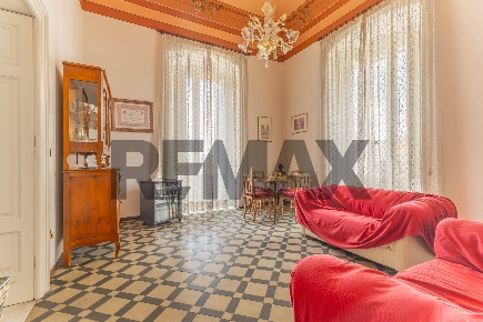 Foto Appartamento in Via Quintino Sella 261, Bari Murat di 136 m²
