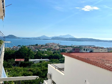 Foto Appartamento in prima traversa coste di agnano, Pozzuoli Pozzuoli Alta