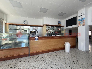 Foto Negozio in RISTORO D'AREZZO, Arezzo Giotto di 150 m² con 2 locali