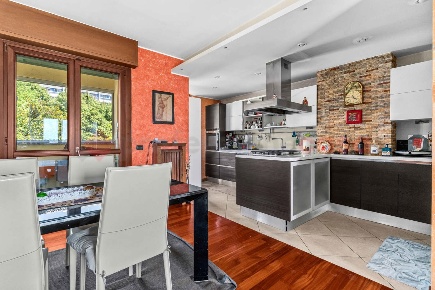 Foto Appartamento in CASCINA BIANCA, Milano Cantalupa - San Paolo di 115 m²