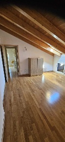 Foto Appartamento a Santa Maria di Sala Centro di 100 m² con 5 locali