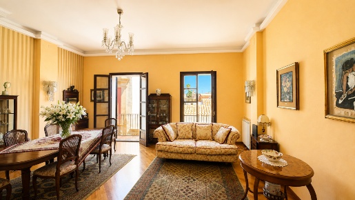 Foto Appartamento in Via Larga, Siracusa Ortigia di 274 m² con 7 locali