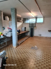 Foto Magazzino in Via Solaro Rapalin 108, Sanremo Solaro di 97 m²