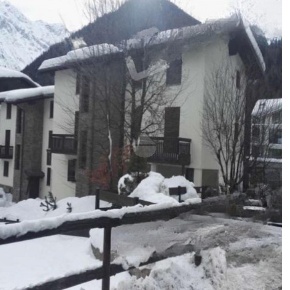 Foto Appartamento in Calvi, Ponte di Legno Centro di 166 m² con 6 locali