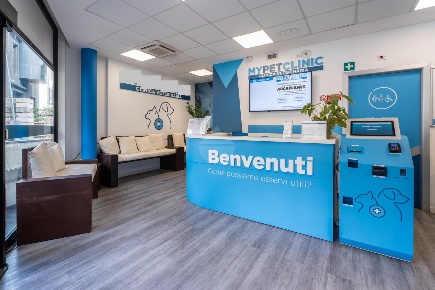 Foto Negozio in Borgo Sarchiani, San Casciano in Val di Pesa di 90 m²
