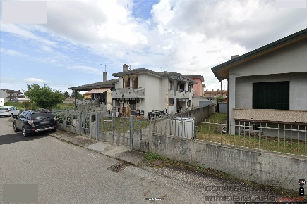 Foto Villa bifamiliare a Chioggia Sant'Anna, Cavanella d'Adige di 130 m²