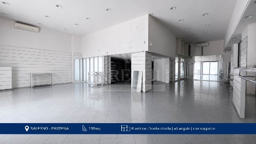 Foto Negozio a Salerno Pastena - Pastena Alta di 190 m² con 1 locali