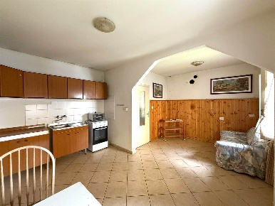 Foto Casa indipendente in Via Roma 119, Samolaco Era di 163 m² con 3 locali