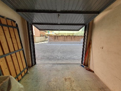 Foto Garage in Via grotta santa 104, Siracusa Grottasanta - Tunisi di 8 m²