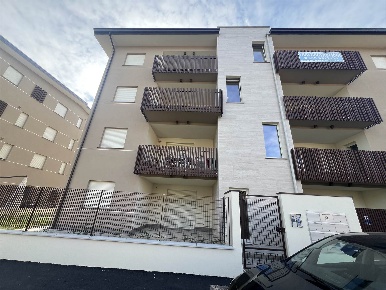 Foto Appartamento in VIA CAMPI, Piacenza Dante - Cheope di 92 m² in vendita