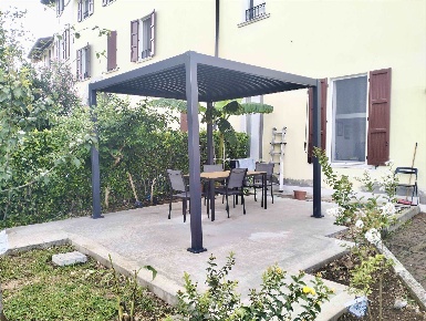 Foto Appartamento a Desenzano del Garda Entroterra di 50 m² con 2 locali