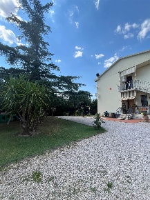 Foto Appartamento a Roccastrada di 216 m² con 6 locali in vendita