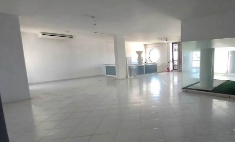 Foto Ufficio in zona semicentrale 1, Nola di 630 m² con 3 locali in affitto