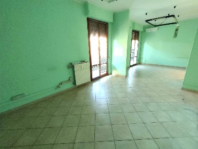 Foto Appartamento a Scandicci Centro di 125 m² con 5 locali in vendita