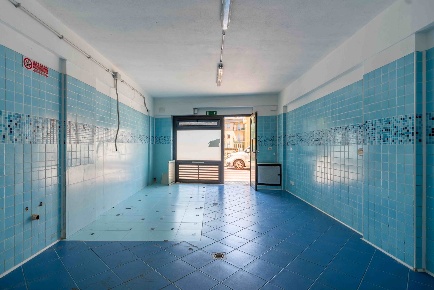 Foto Attività commerciale in via Prestisimone 19, Cefalù Centro di 46 m²