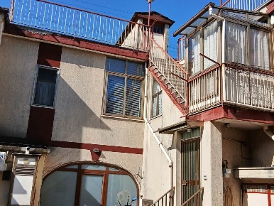 Foto Rustico in VIA POZZILLO, Baronissi Centro di 95 m² con 3 locali