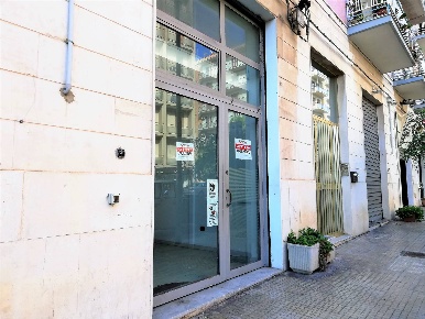 Foto Ufficio in VIALE TEOCRITO 85, Siracusa Gelone - Cadorna di 81 m²