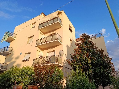 Foto Appartamento a Grosseto Aeroporto - Gorarella di 97 m² con 4 locali