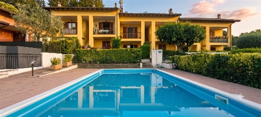 Foto Appartamento in VIA RONDINELLI, Peschiera del Garda di 43 m²