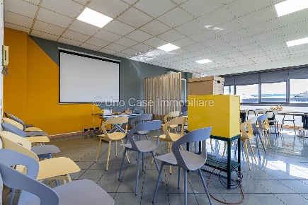Foto Ufficio in strada per carrone 35, Strambino di 70 m² con 1 locali