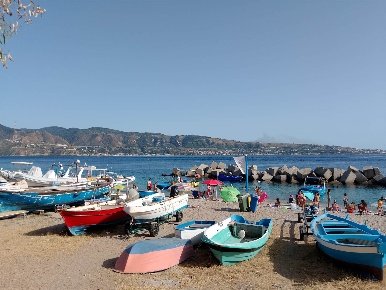 Foto Case semi ndipendenti in Via Fortino, Messina Torre Faro di 34 m²