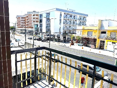 Foto Appartamento in Viale Leopardi 100, Lecce Salesiani - Caliò di 160 m²