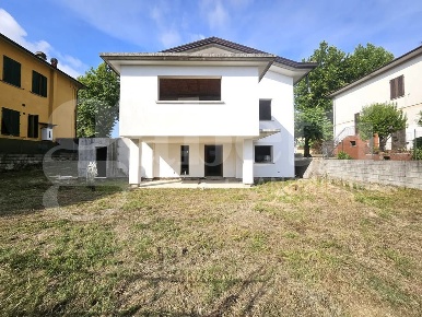 Foto Villa singola a San Miniato San Miniato Basso di 130 m² con 4 locali