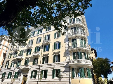 Foto Appartamento in Via Tagliamento 14, Roma Trieste - Coppedè di 185 m²